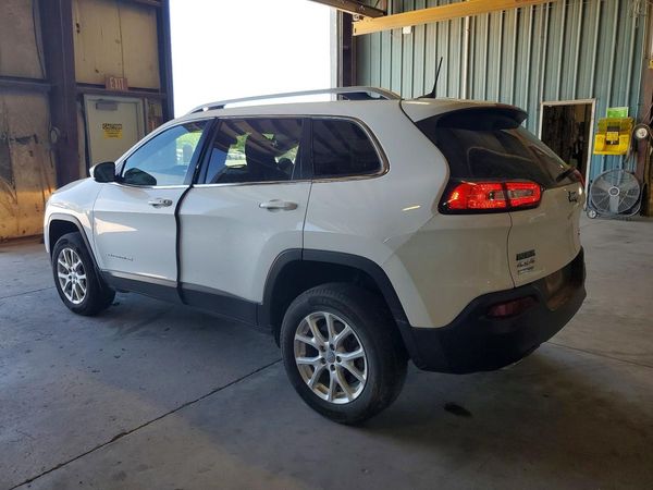 2016 JEEP CHEROKEE LATITUDE 4X4