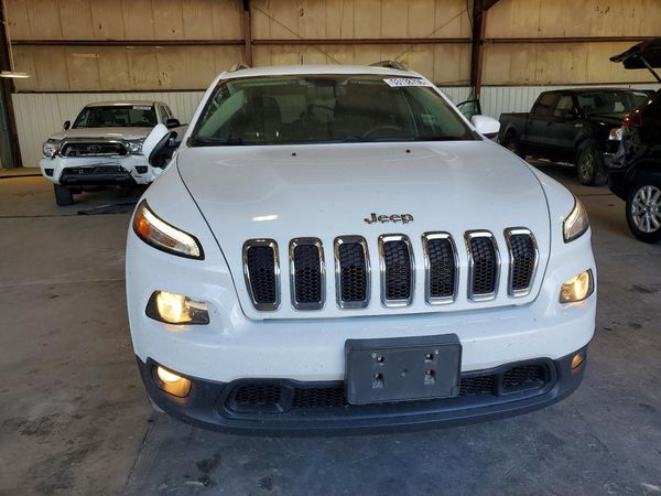 2016 JEEP CHEROKEE LATITUDE 4X4