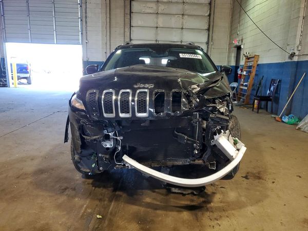 2017 JEEP CHEROKEE SPORT 4X4