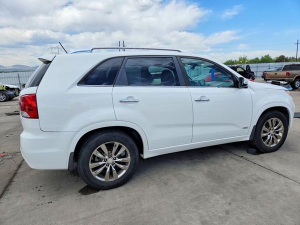 2013 KIA SORENTO SX