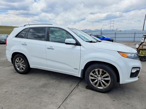 2013 KIA SORENTO SX