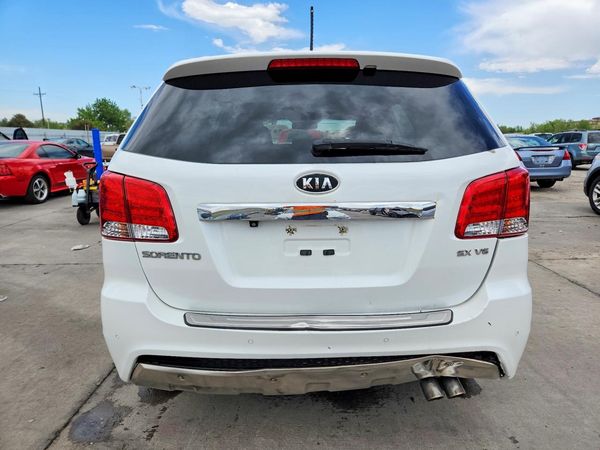 2013 KIA SORENTO SX
