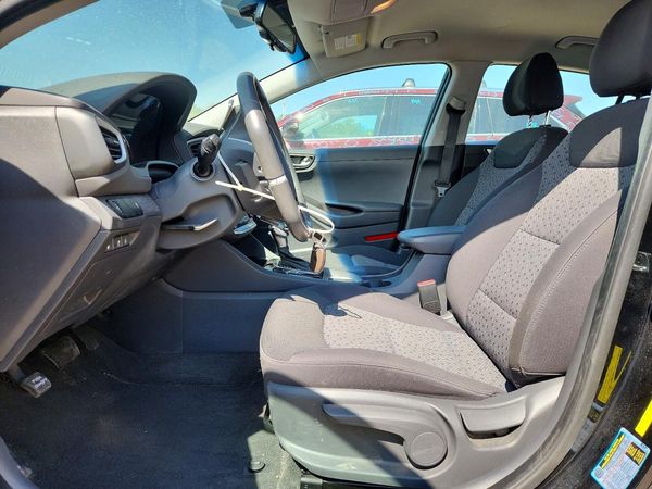 2019 HYUNDAI IONIQ PLUG-IN HYBRID