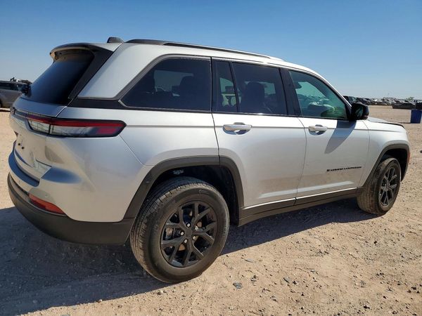 2026 JEEP GRAND CHEROKEE LAREDO 4X4