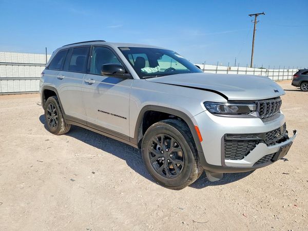 2026 JEEP GRAND CHEROKEE LAREDO 4X4