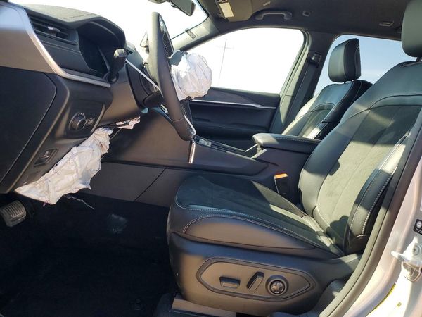2026 JEEP GRAND CHEROKEE LAREDO 4X4