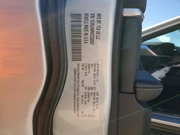 2026 JEEP GRAND CHEROKEE LAREDO 4X4