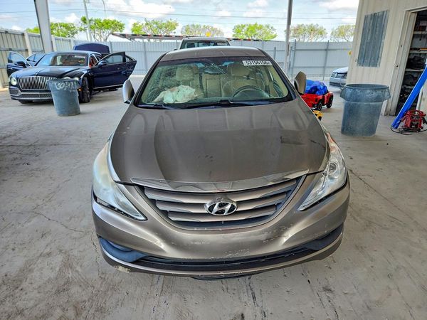 2014 HYUNDAI SONATA GLS/ GLS Popular