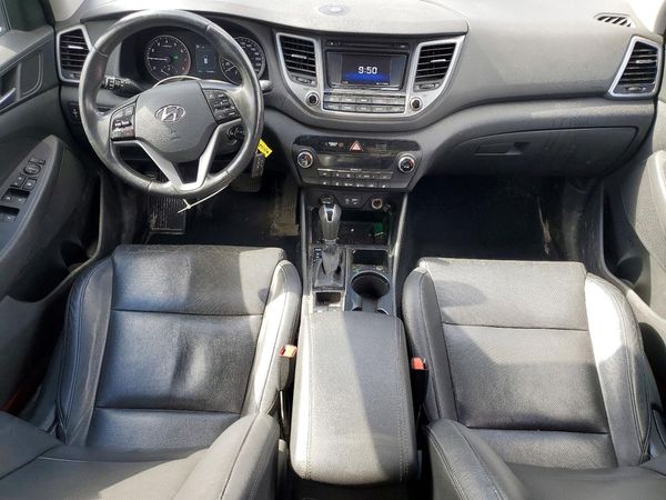 2017 HYUNDAI TUCSON