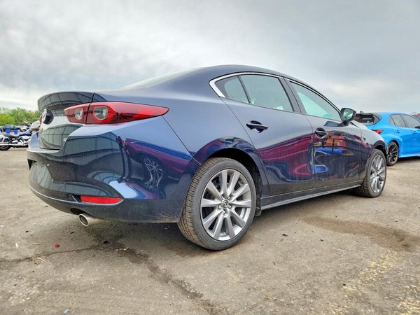 2025 MAZDA 3 Preferred Package