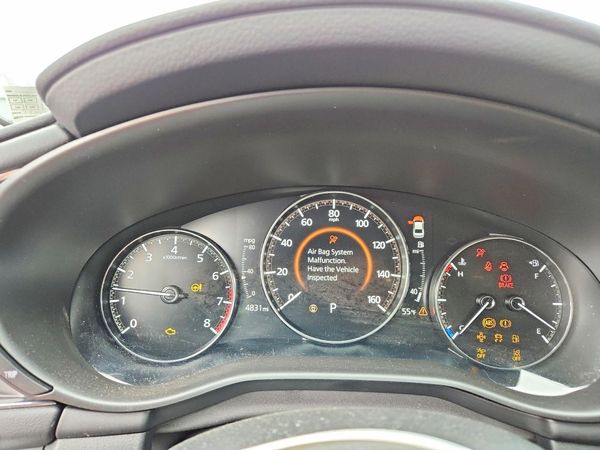 2025 MAZDA 3 Preferred Package