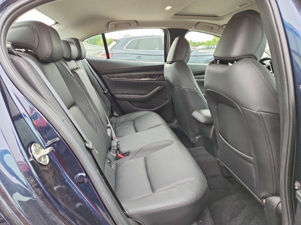 2025 MAZDA 3 Preferred Package