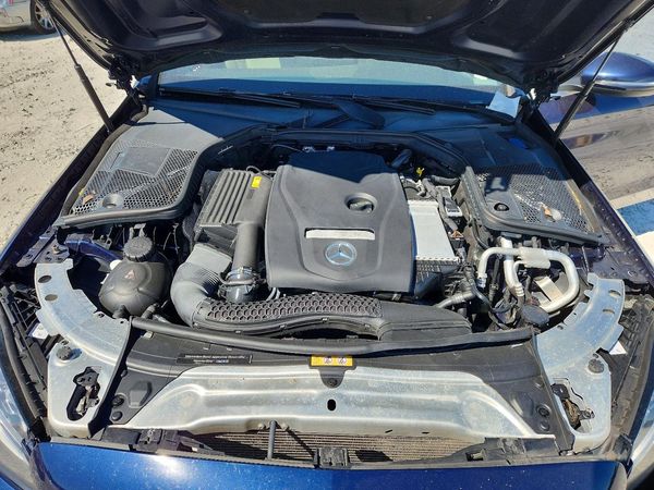 2018 MERCEDES-BENZ C C300d-4M