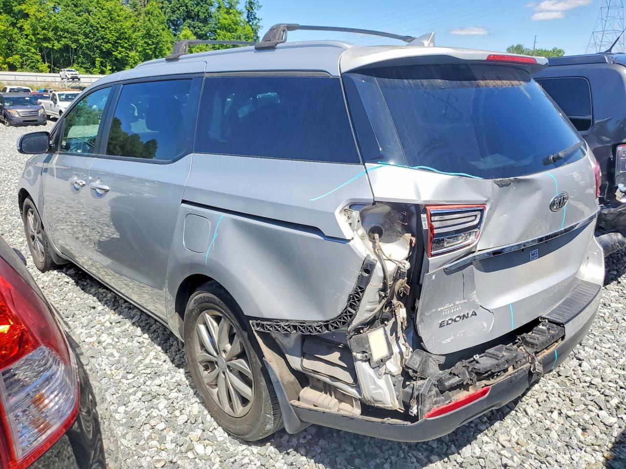 2021 KIA SEDONA LX, EX