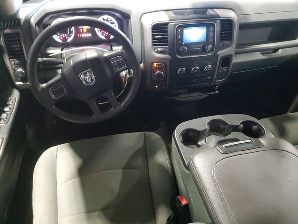 2018 RAM 1500 ST QUAD CAB 4X4