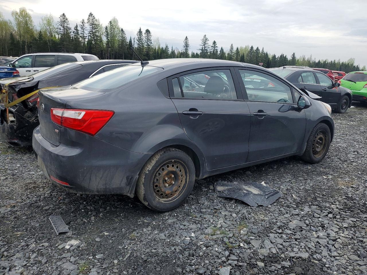 2015 KIA RIO GL - Middle-low