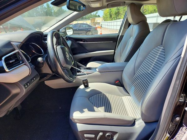 2018 TOYOTA CAMRY