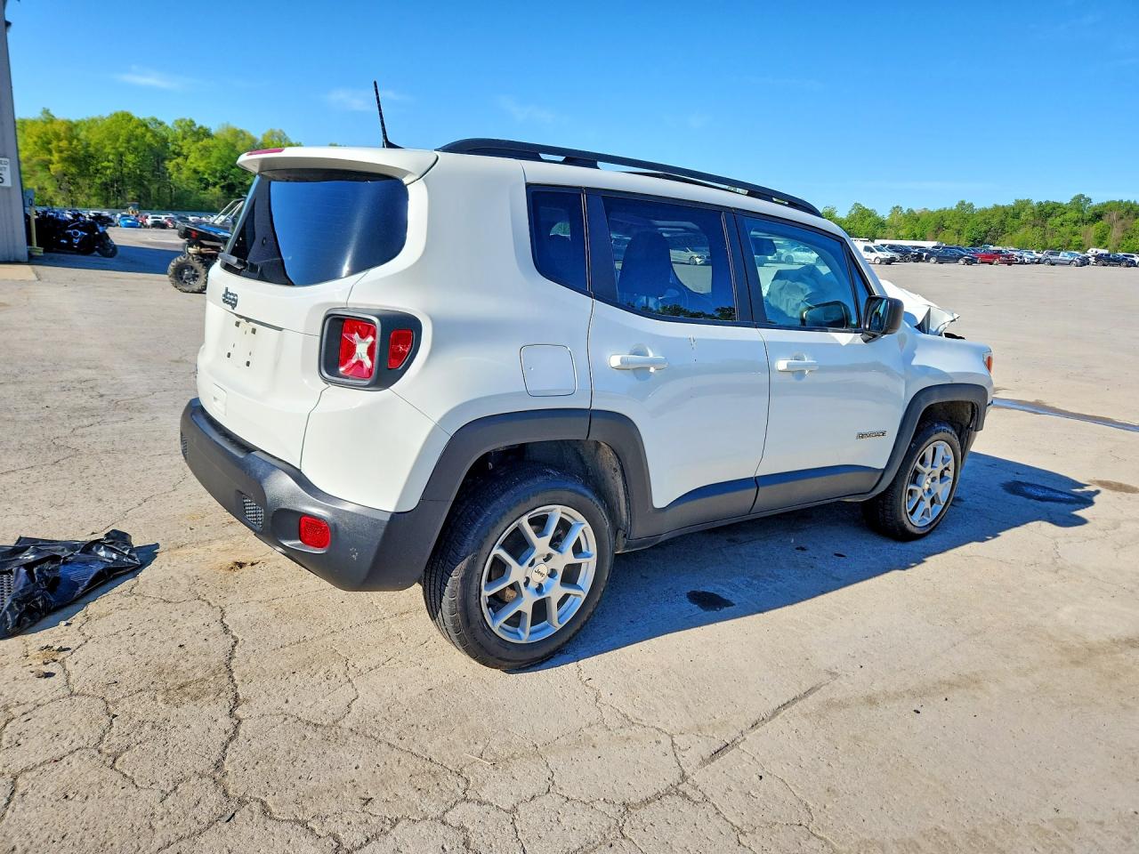 2023 JEEP RENEGADE LATITUDE 4X4