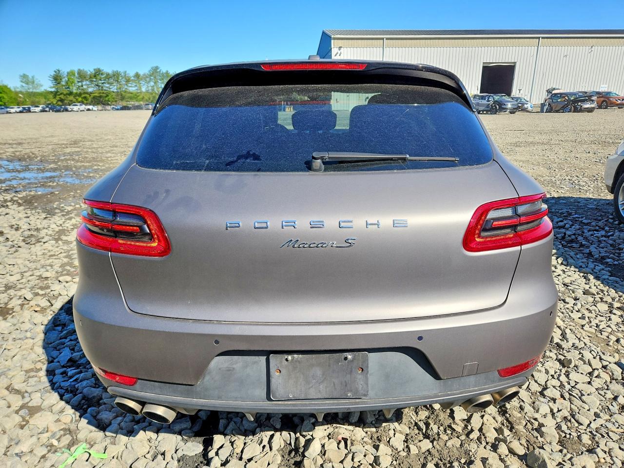 2015 PORSCHE MACAN