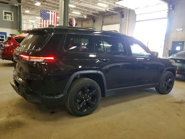 2023 JEEP GRAND CHEROKEE Laredo, Altitude