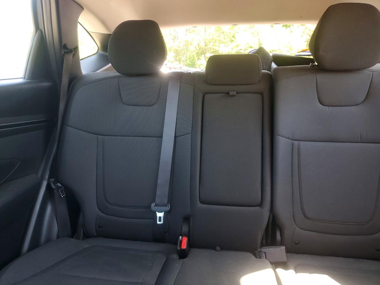 2022 HYUNDAI TUCSON SE