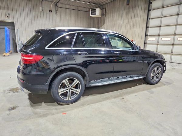 2018 MERCEDES-BENZ GLC GLC 300-4M