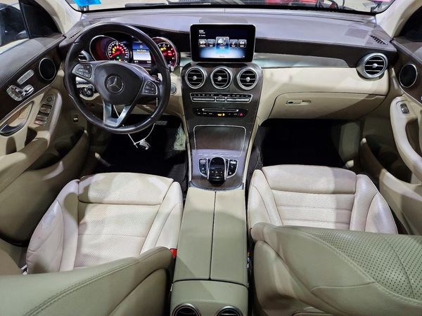 2018 MERCEDES-BENZ GLC GLC 300-4M