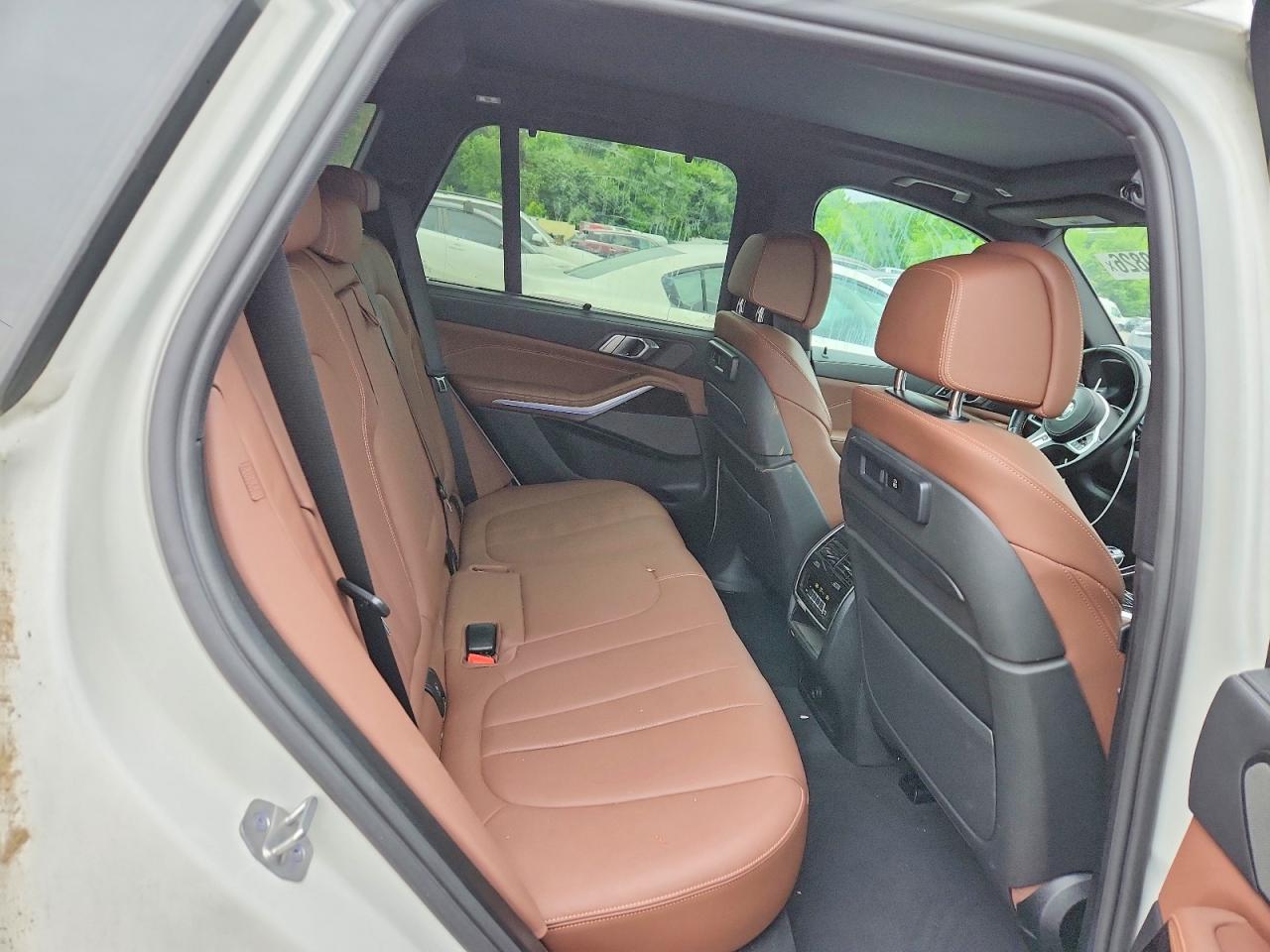 2021 BMW X5