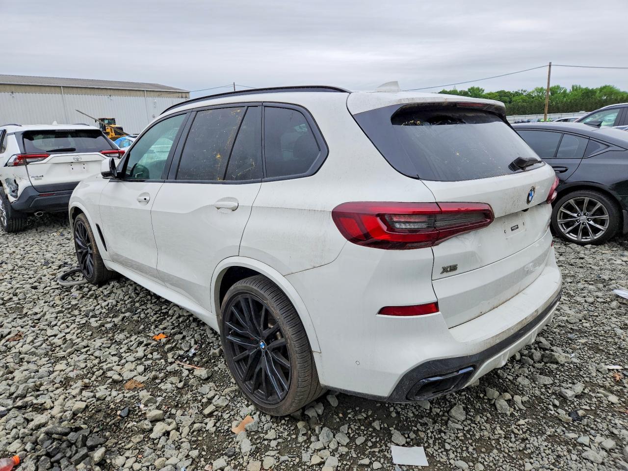2021 BMW X5