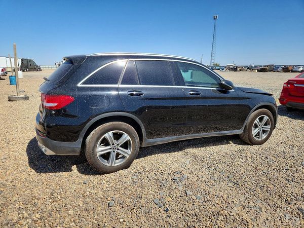 2019 MERCEDES-BENZ GLC GLC300