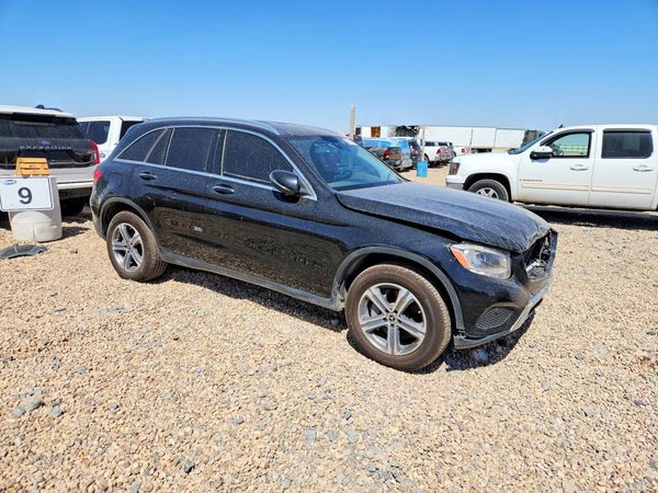 2019 MERCEDES-BENZ GLC GLC300