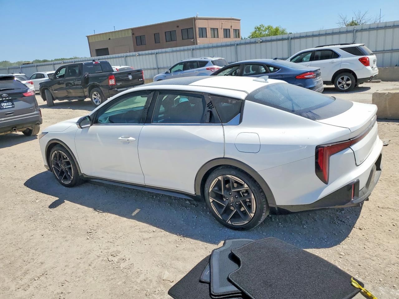 2025 KIA K4 GT-Line