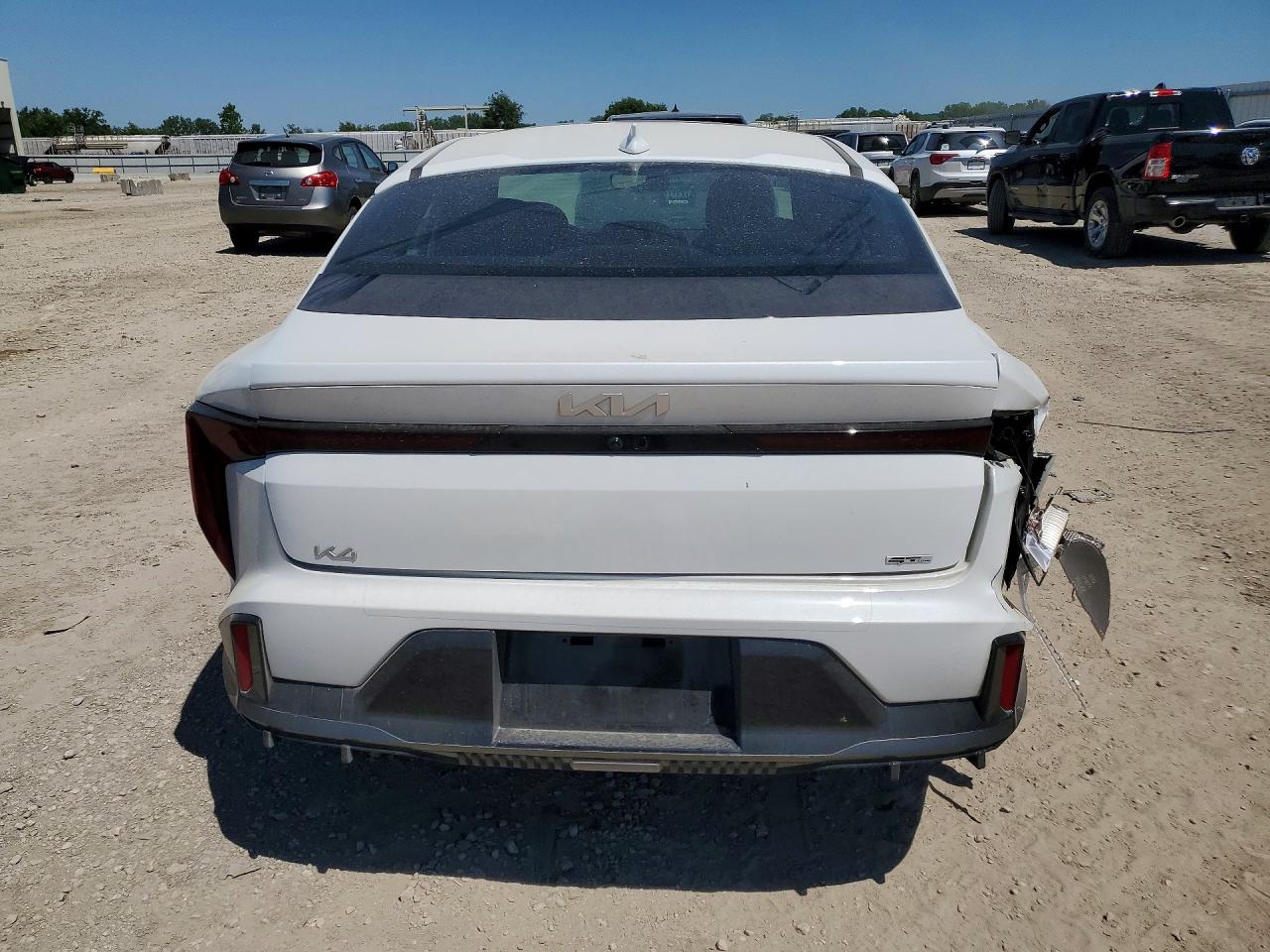 2025 KIA K4 GT-Line