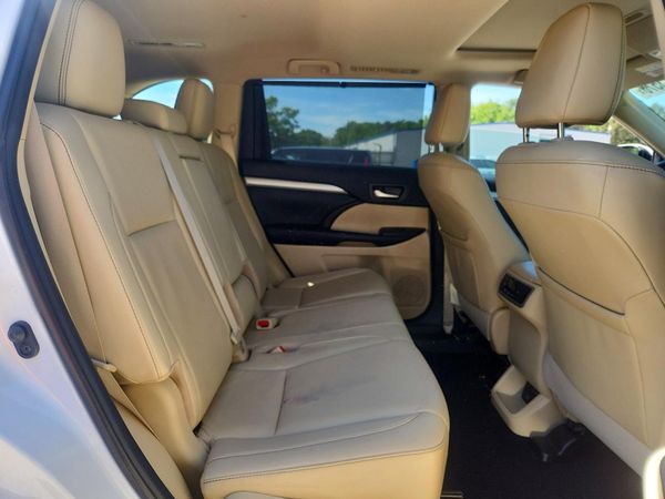 2019 TOYOTA HIGHLANDER SE/XLE