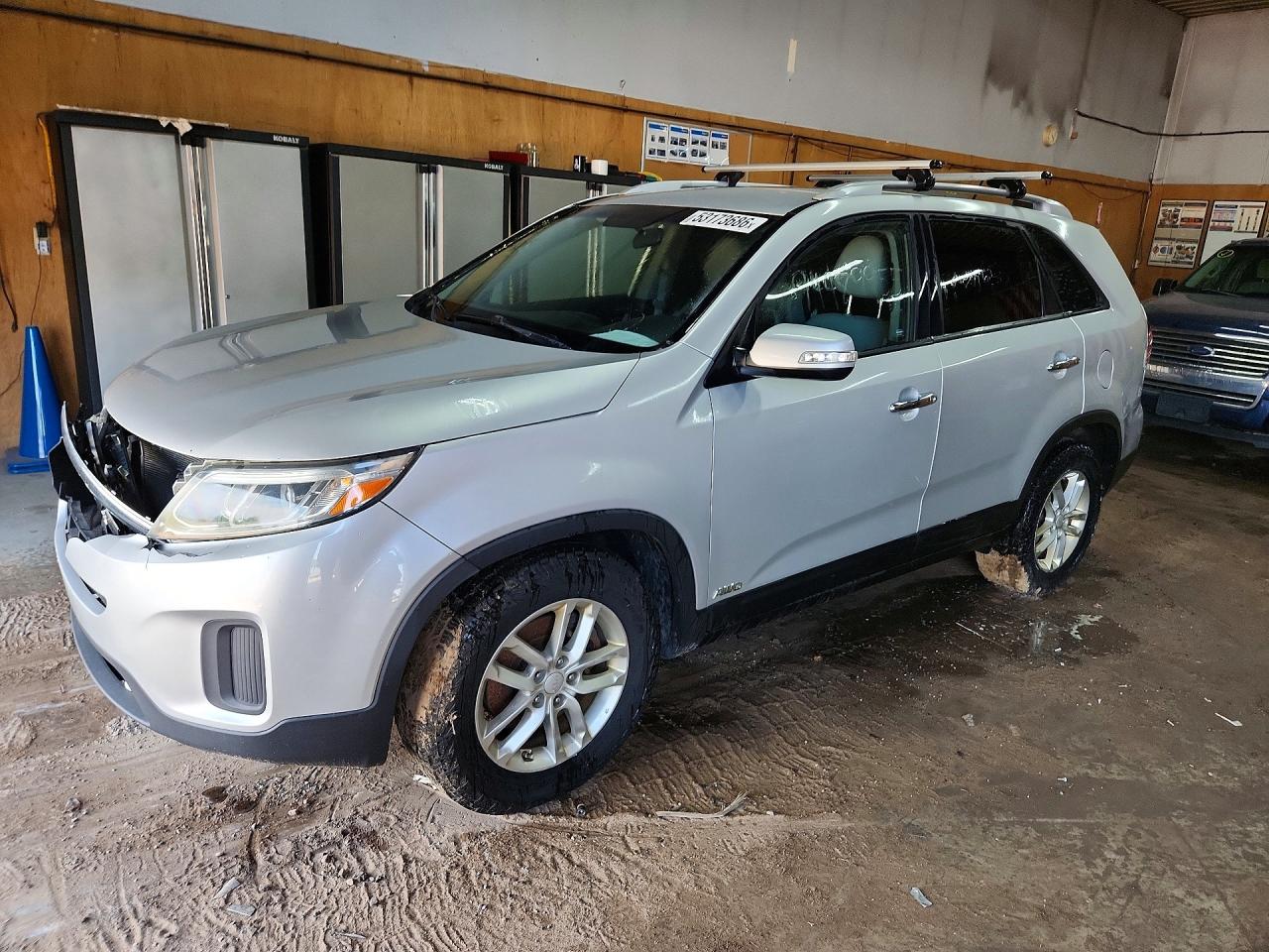 2015 KIA SORENTO GL