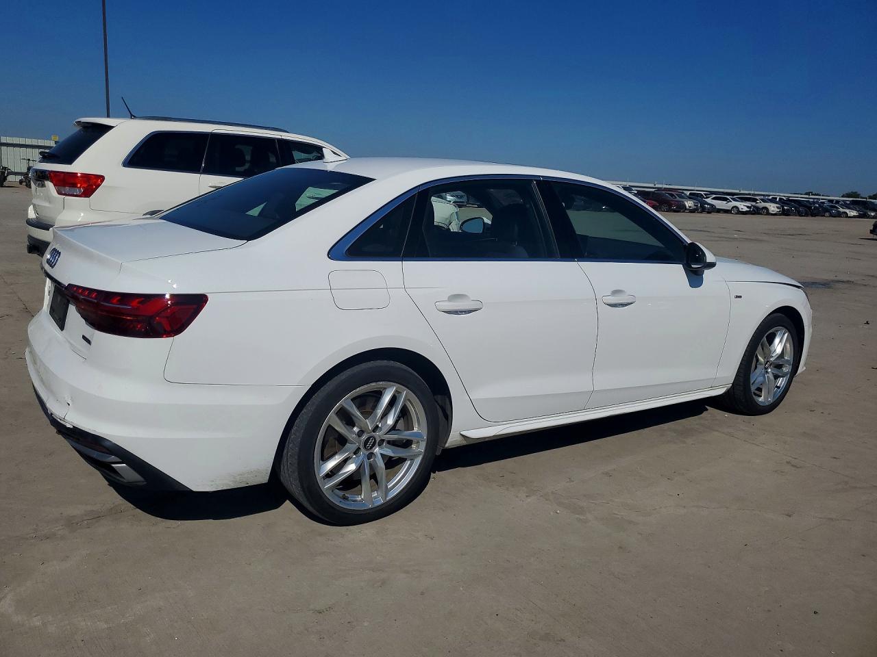 2020 AUDI A4 quattro Premium