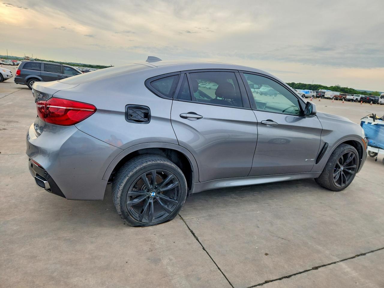 2019 BMW X6 sDrive35i