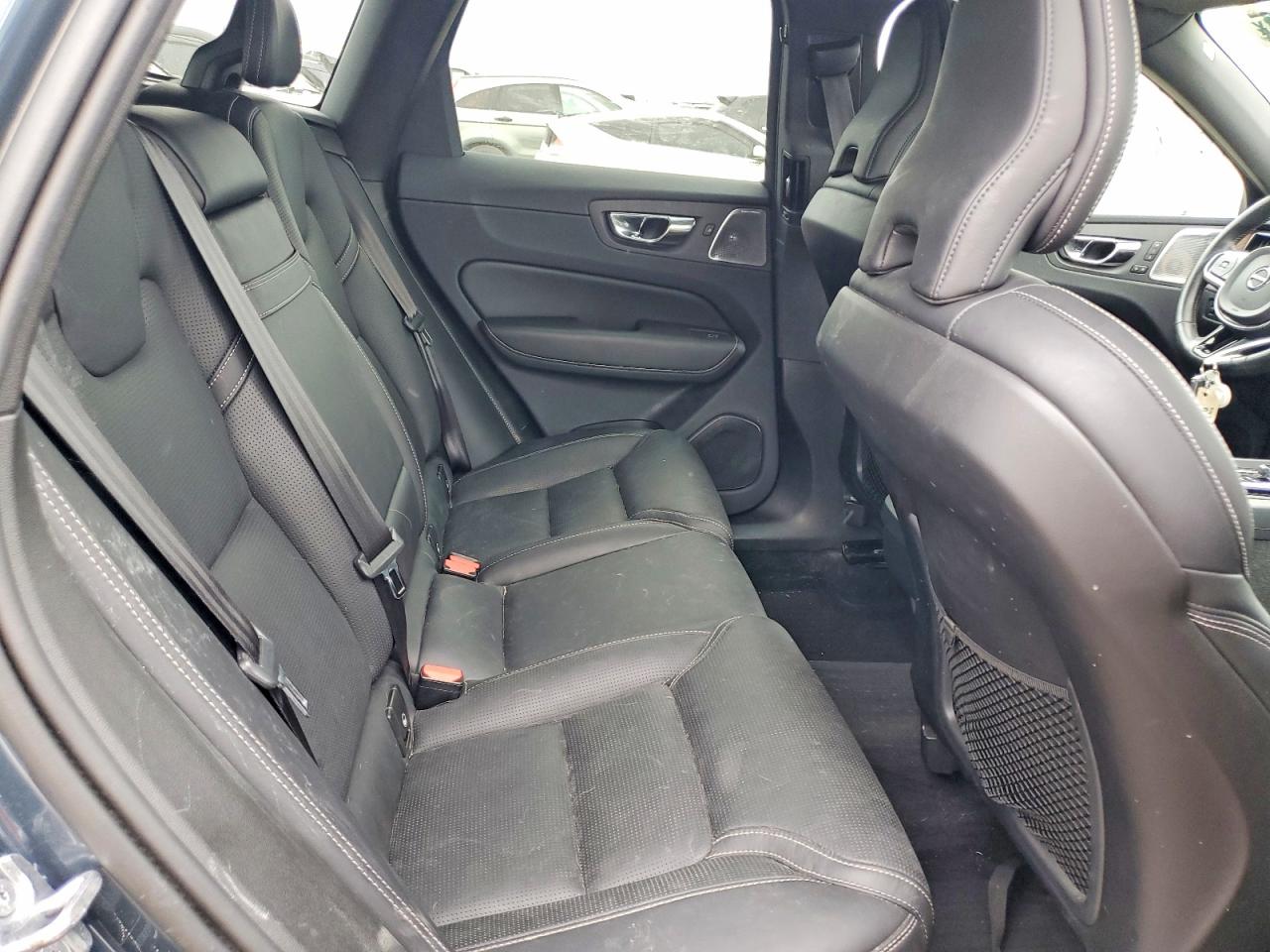 2019 VOLVO XC60 Inscription