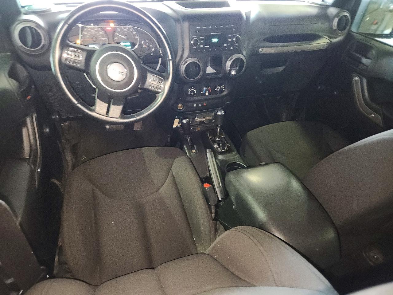 2017 JEEP WRANGLER UNLIMITED SPORT 4X4