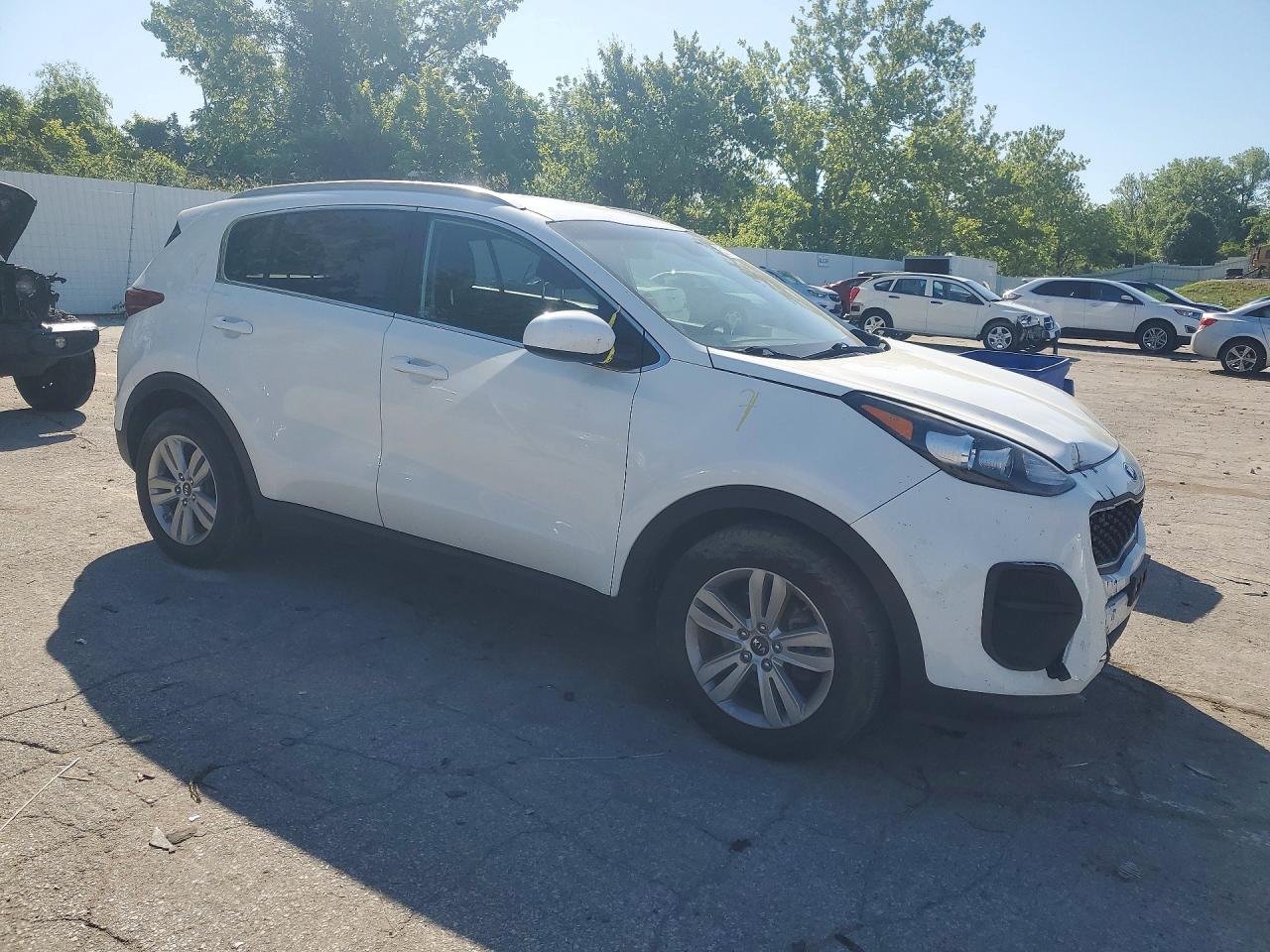 2017 KIA SPORTAGE LX