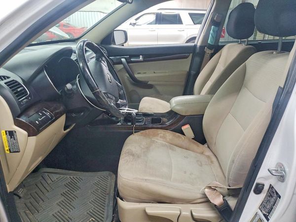 2014 KIA SORENTO Base/ LX