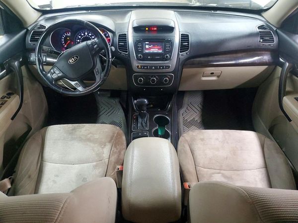 2014 KIA SORENTO Base/ LX
