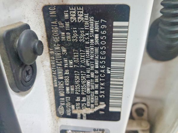 2014 KIA SORENTO Base/ LX