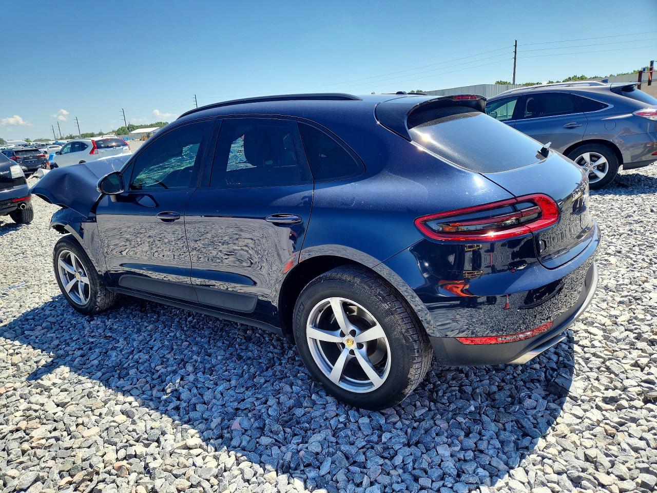 2018 PORSCHE MACAN