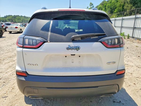 2022 JEEP CHEROKEE LATITUDE LUX 4X4