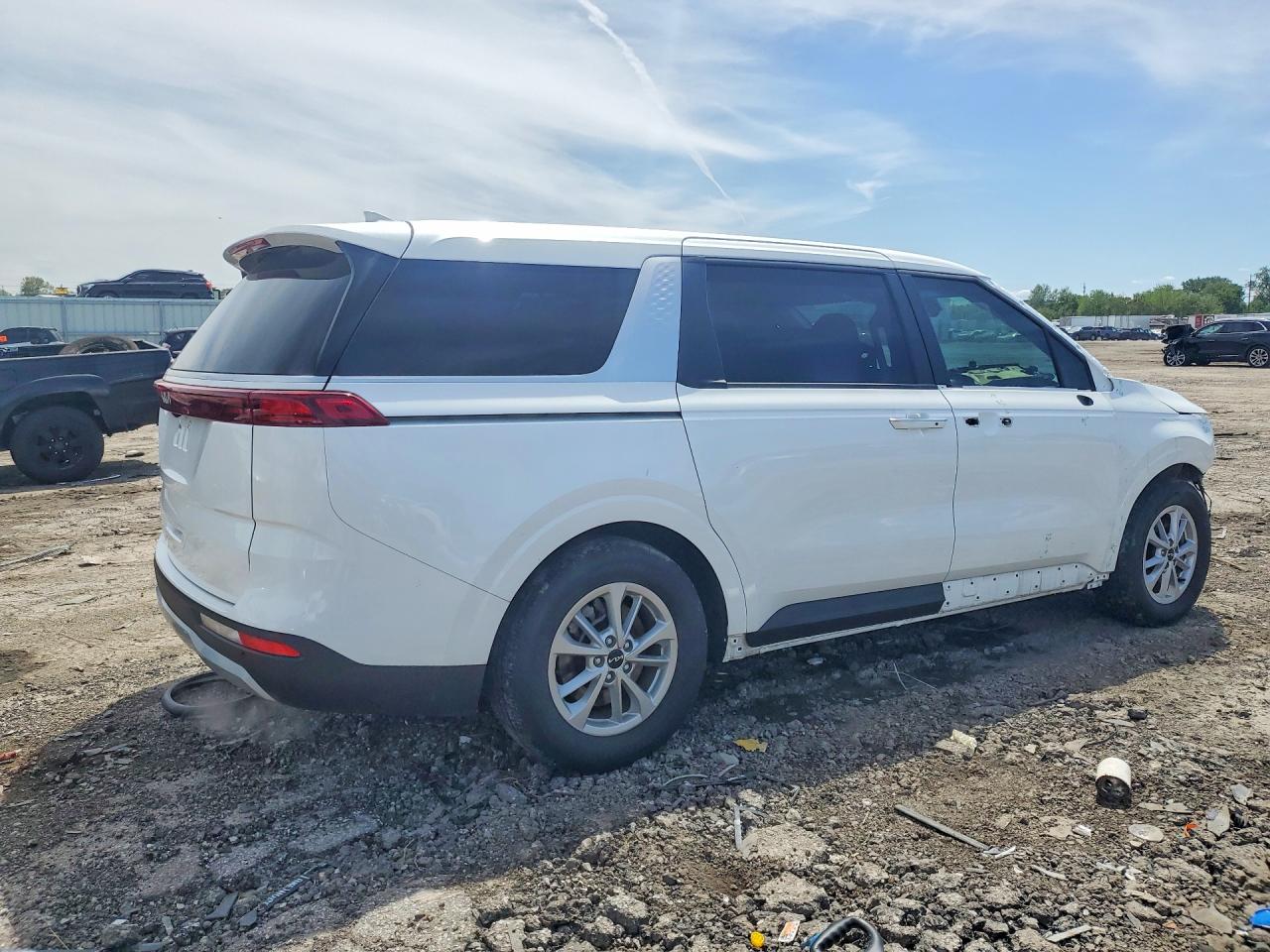 2023 KIA CARNIVAL LX, LX Seat Package