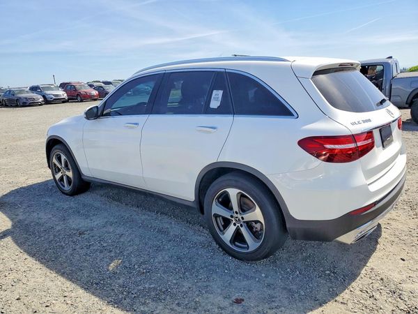 2018 MERCEDES-BENZ GLC GLC 300-4M