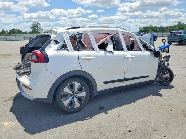 2018 KIA NIRO