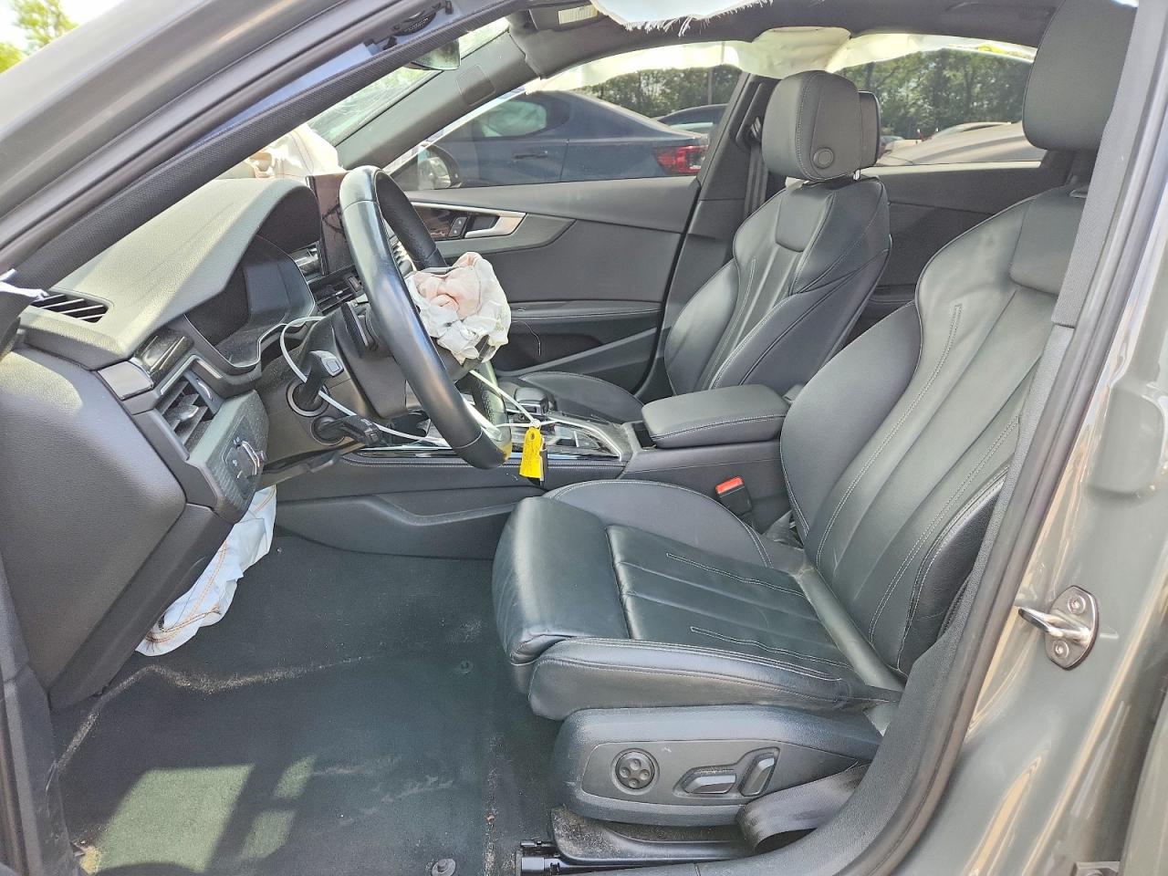 2024 AUDI A4 quattro Premium Plus