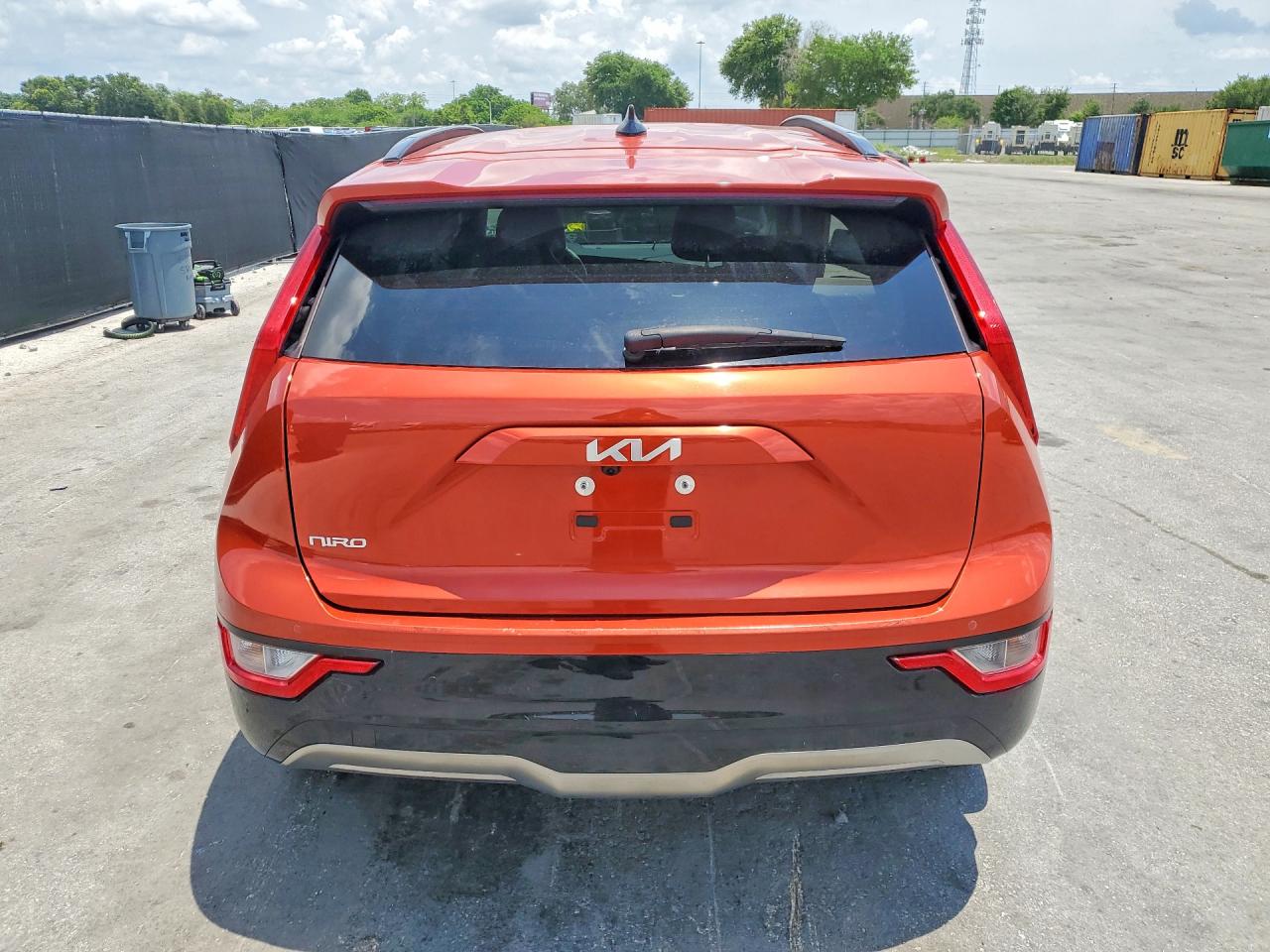 2023 KIA NIRO Wind